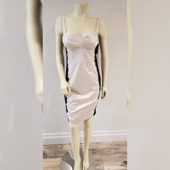 NWT white Guess bustier dress with black lace - Picture 1 of 8